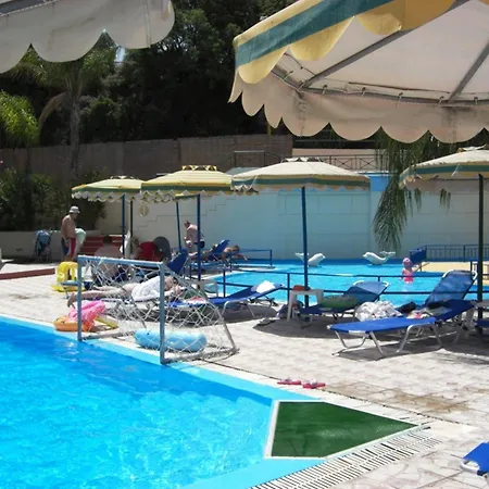 מלון Romantza Mare