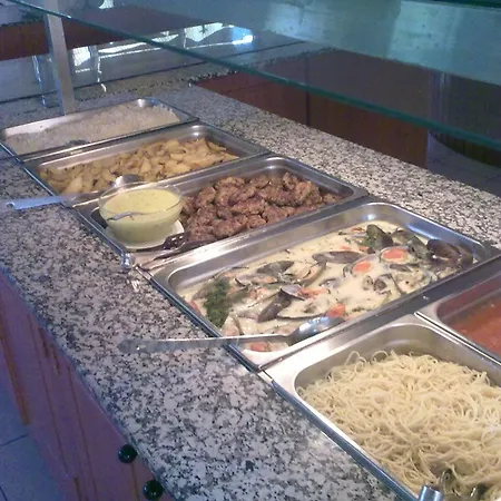 洛曼萨梅尔酒店