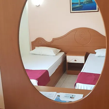 洛曼萨梅尔酒店 Koskinou (Rhodes)